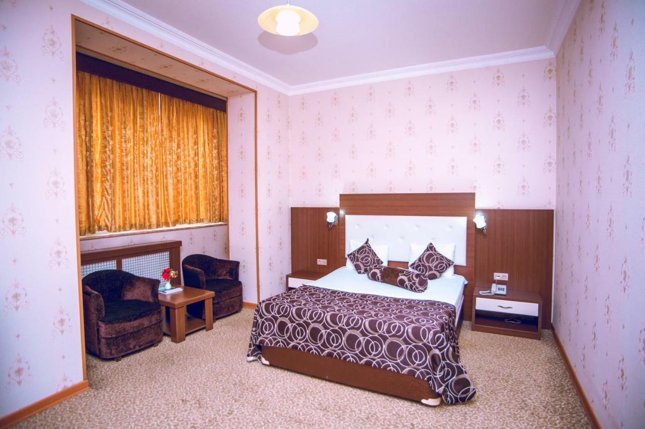 Grand Nakhchivan Hotel Exteriör bild